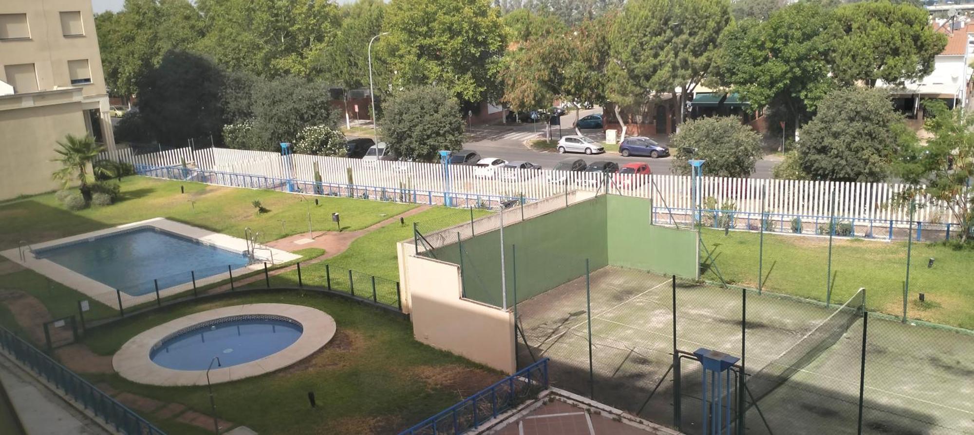 Fibes Lux Sevilla Este. Bagian luar foto